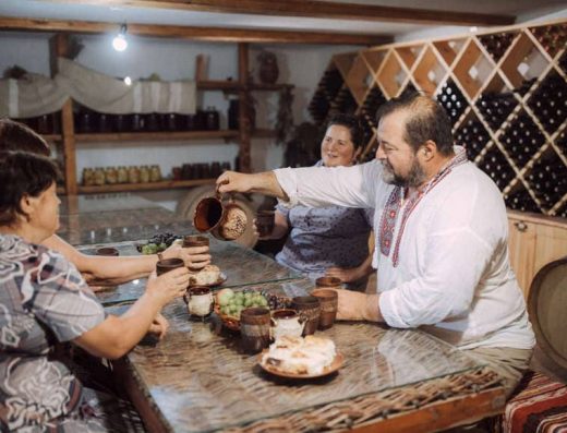 Corbu Winery - Winery in Cahul, Văleni - at the table