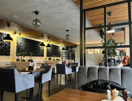 Restaurant Mone - sala restaurantului