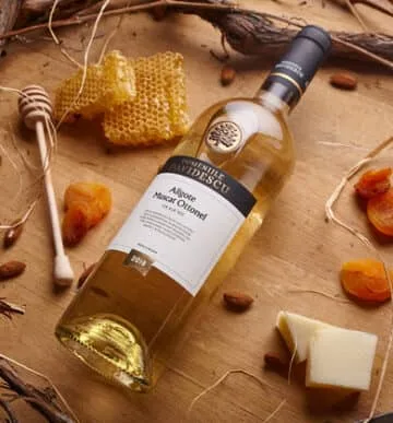 Vinăria Domeniile Davidescu - Vin Muscat ottonel